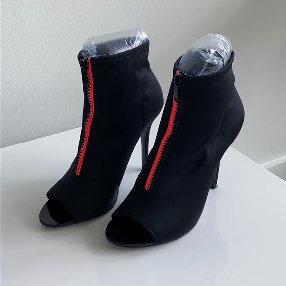 Aldo black booties - Picture 2 of 5